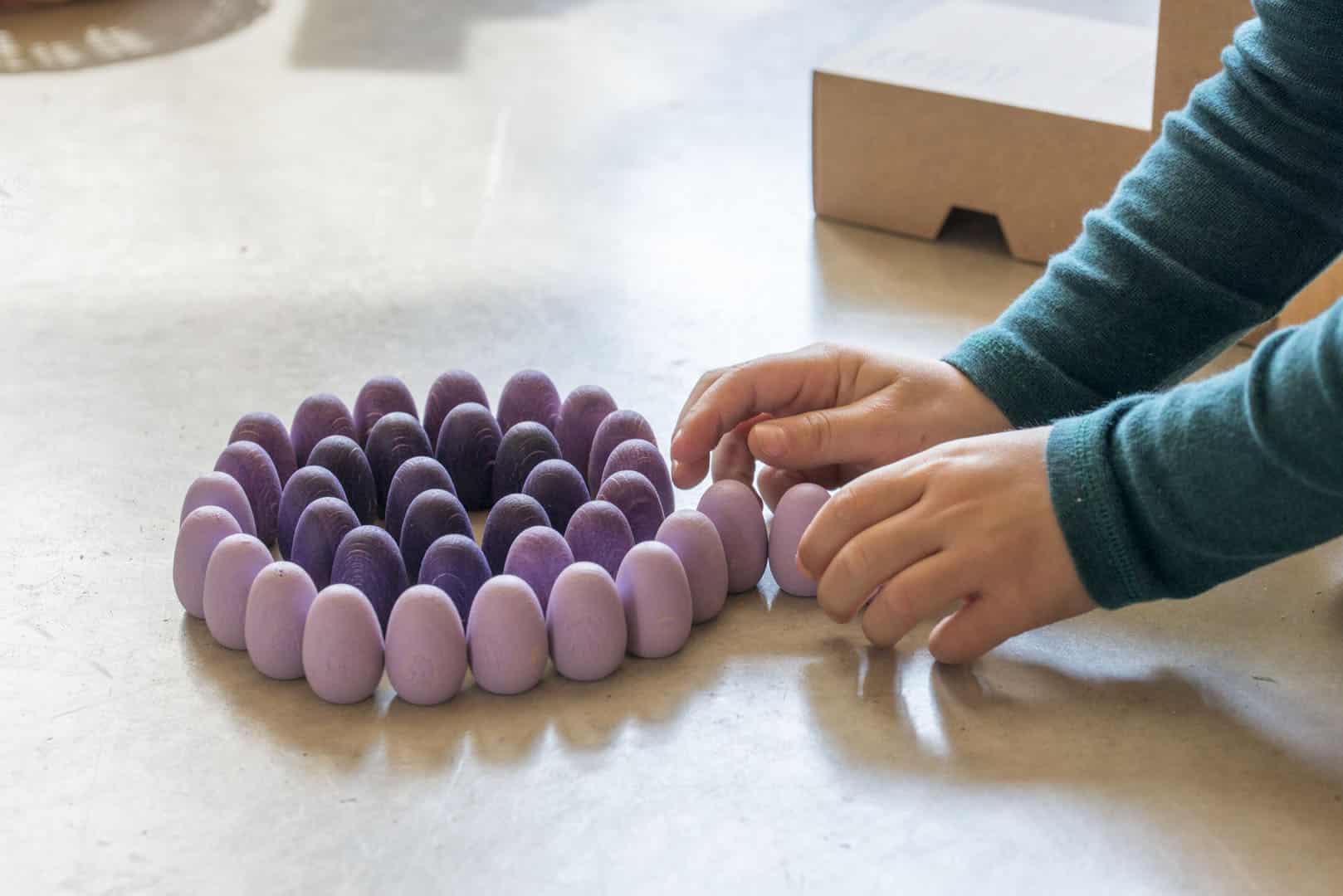 Grapat Mandala 36 Purple Eggs
