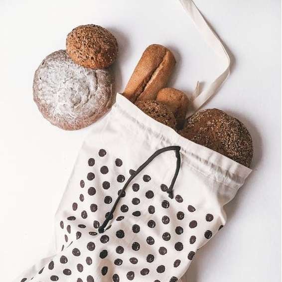 Rewinder Premium Bread Bag (Polka Dots)