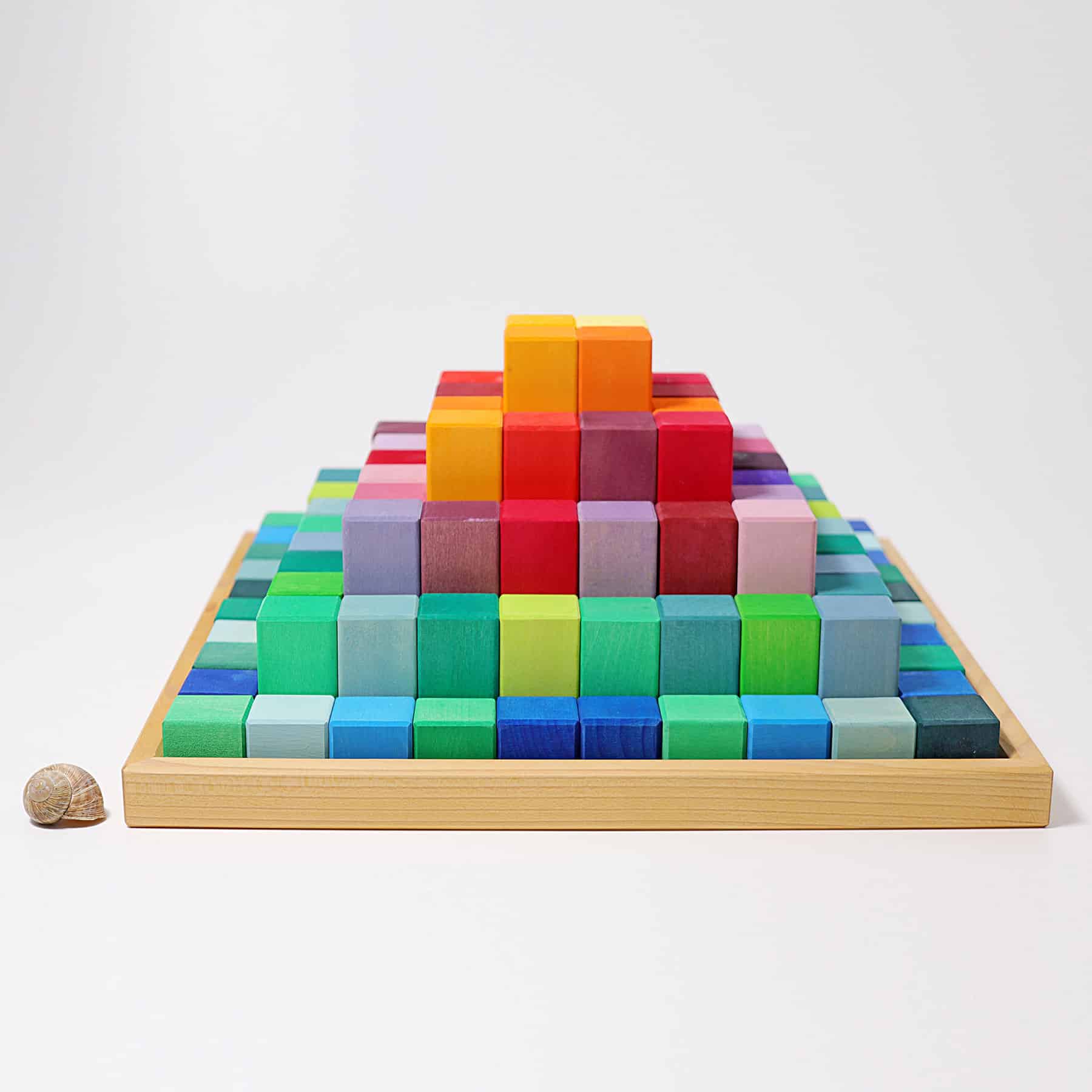 42090 Grimms Large Stepped Pyramid (3)