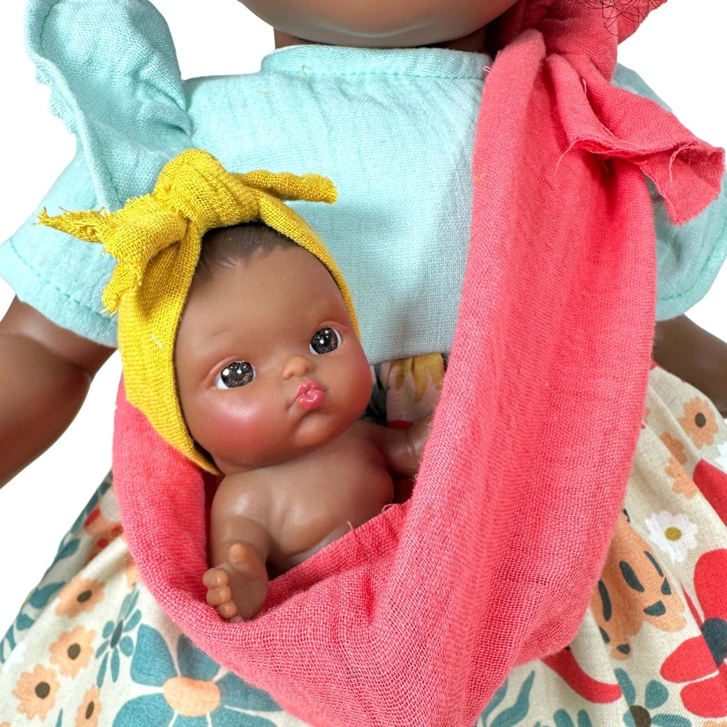 Nines d'Onil Doll Addis with Baby