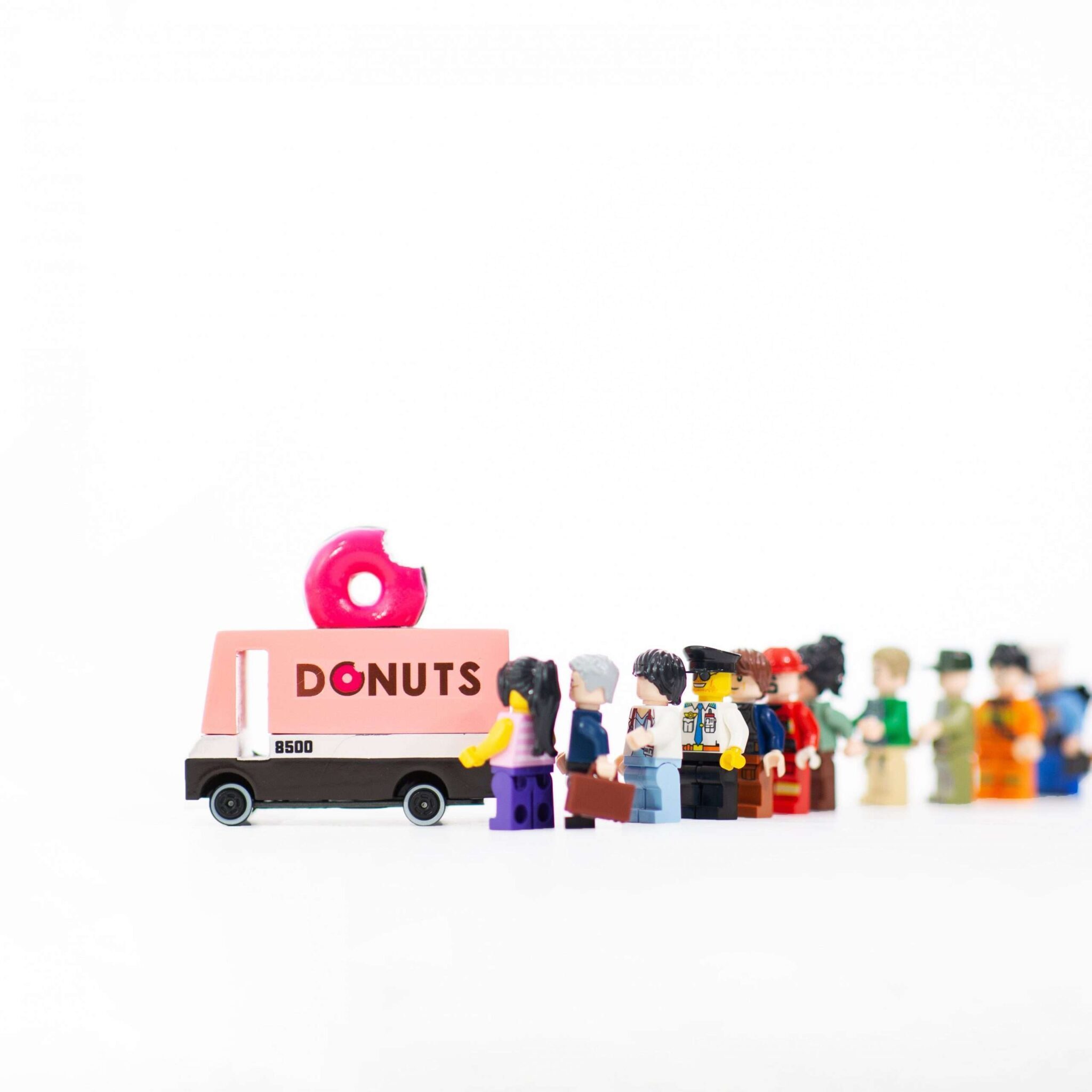 Candylab Candyvan Donut