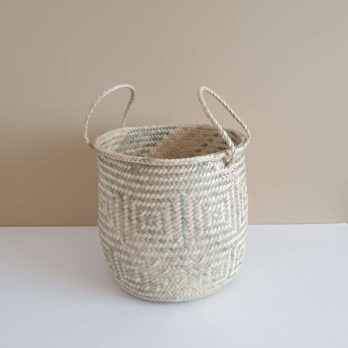 Coconeh palm leave Basket Kali large