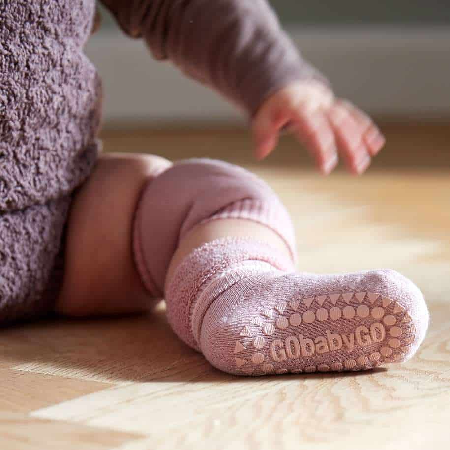 GoBabyGo nonslip socks_Dusty Rose