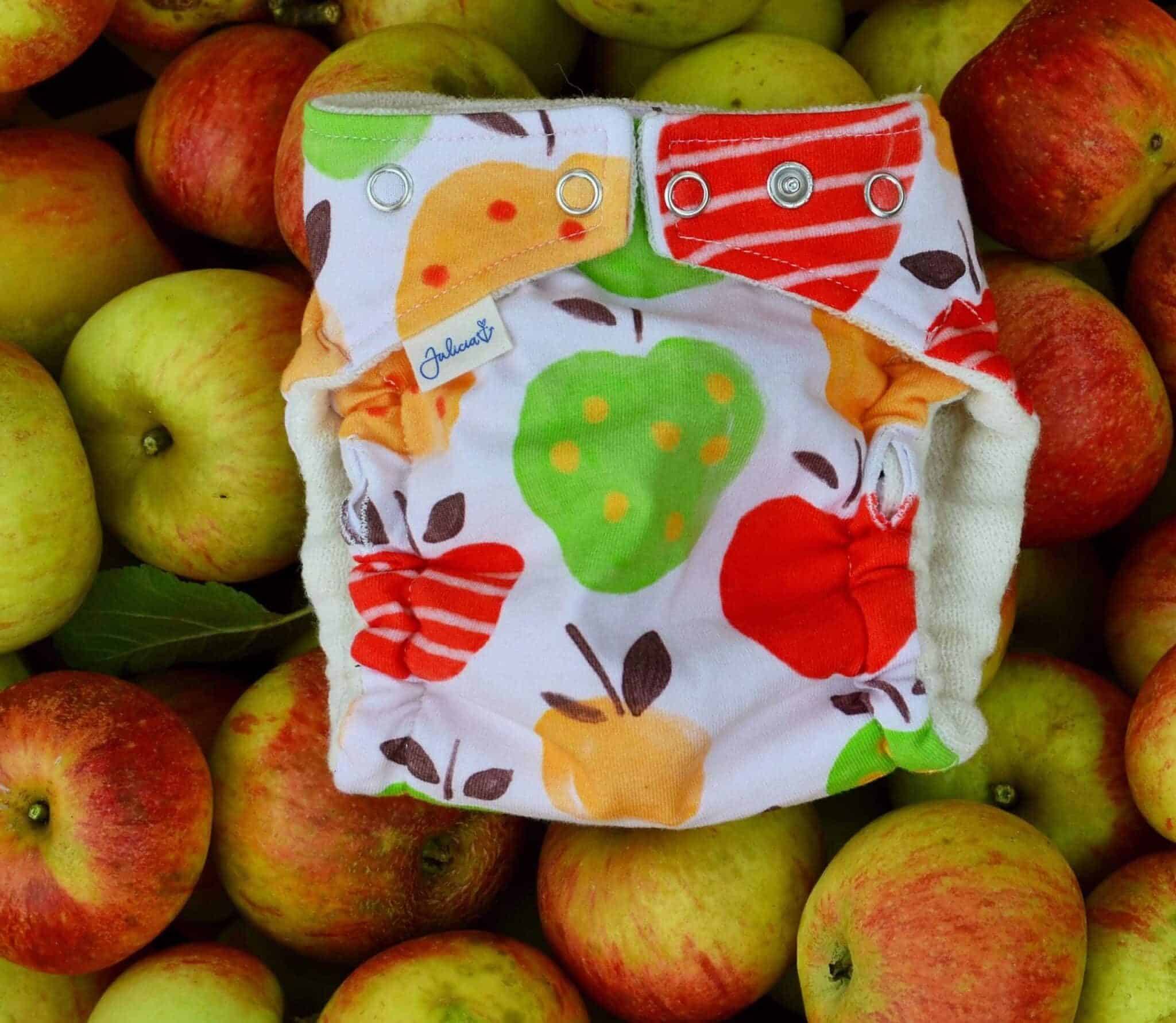 Julicia Wool Cover Apples Newborn