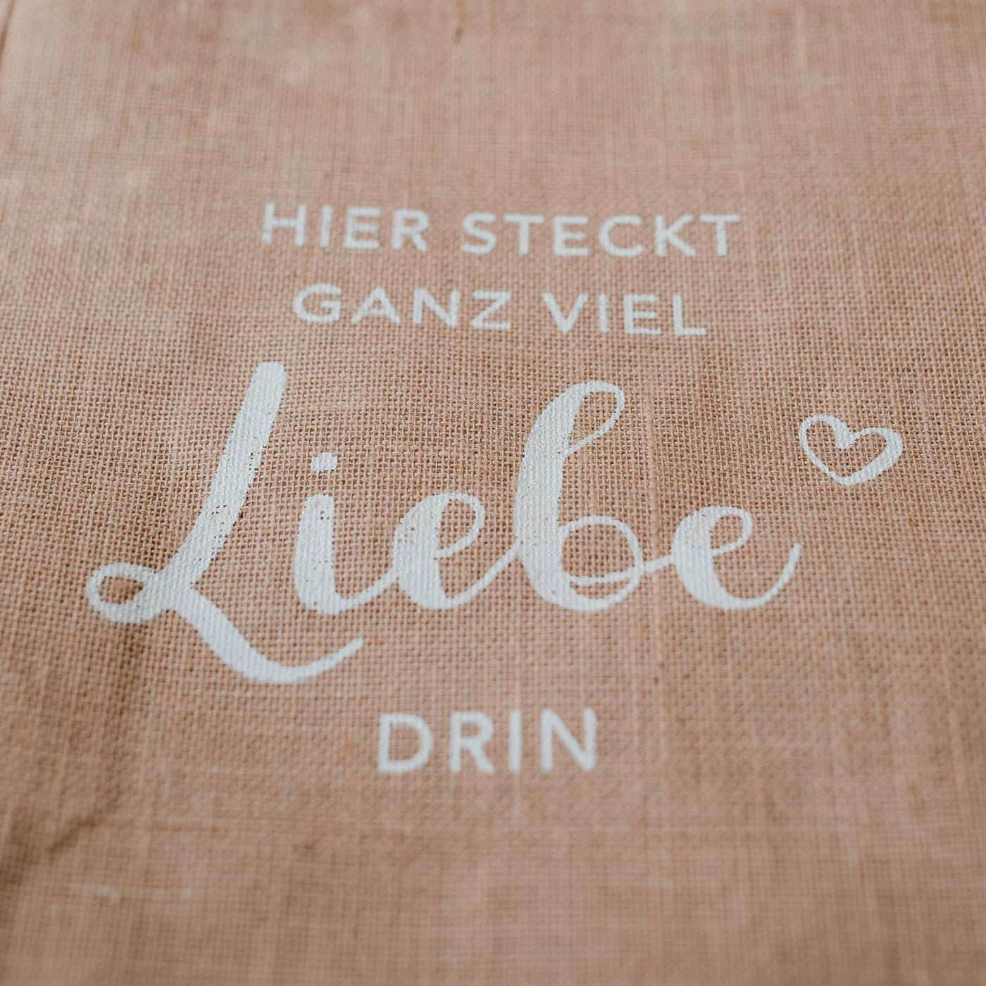 Jute bag shopper - Liebe .Photo credit Eulenschnitt and Maggy Melzer