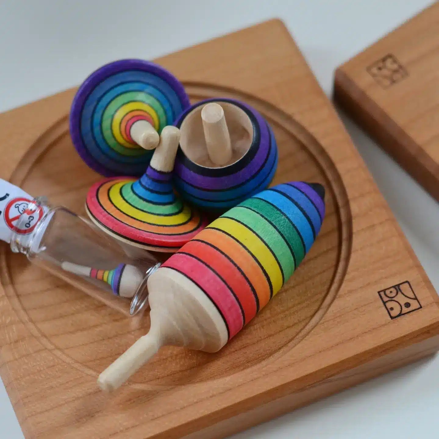 Mader Spinning Top Learning Set - Rainbow (2)