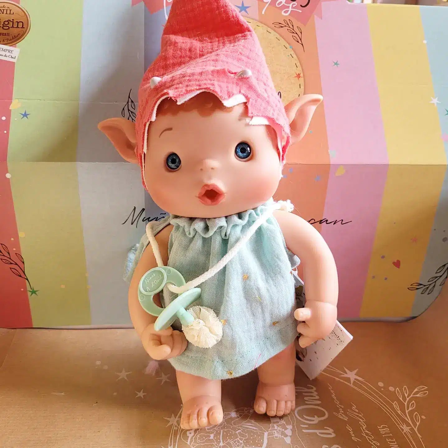 Nines d'Onil Elf Doll Duendys - Gofry (red hat) (2)