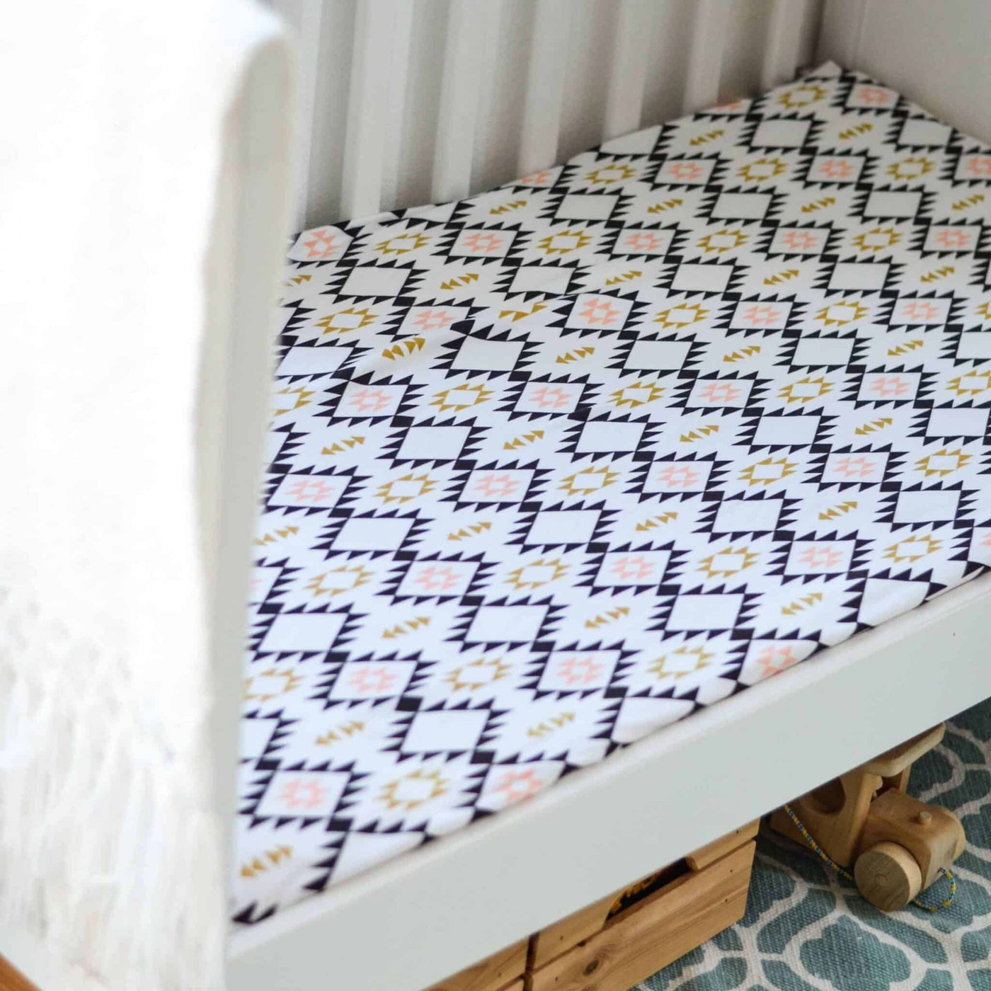 Organic Navajo Fitted Cot Sheet (120 x 60cm)