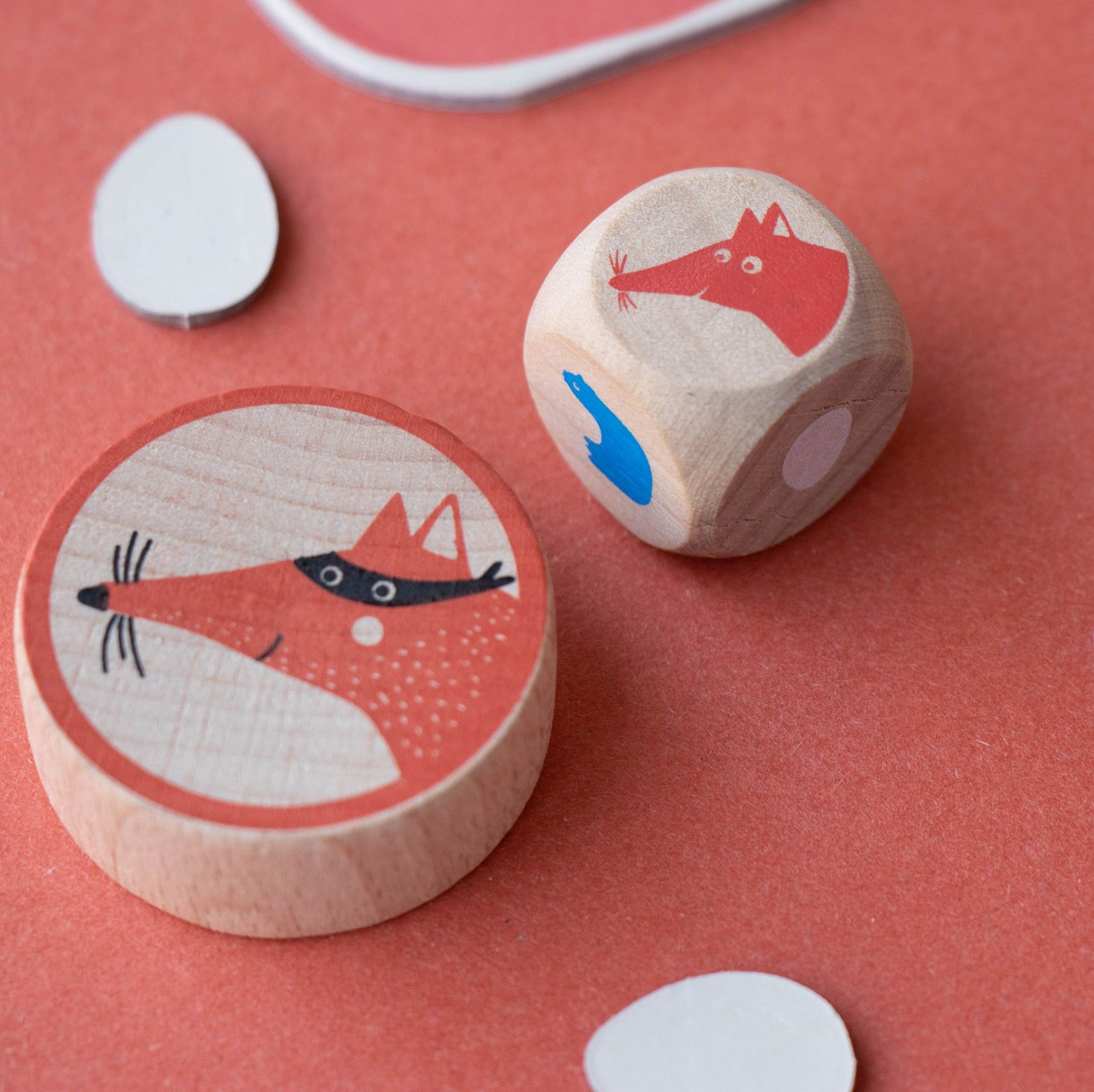 Londji Pocket Game Cluck, Cluck! The Fox!