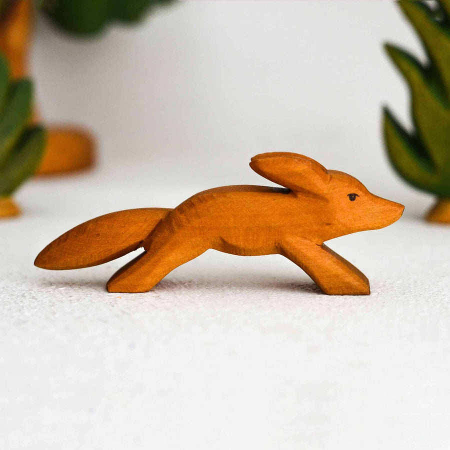 Predan Wooden Fox (Leaping)