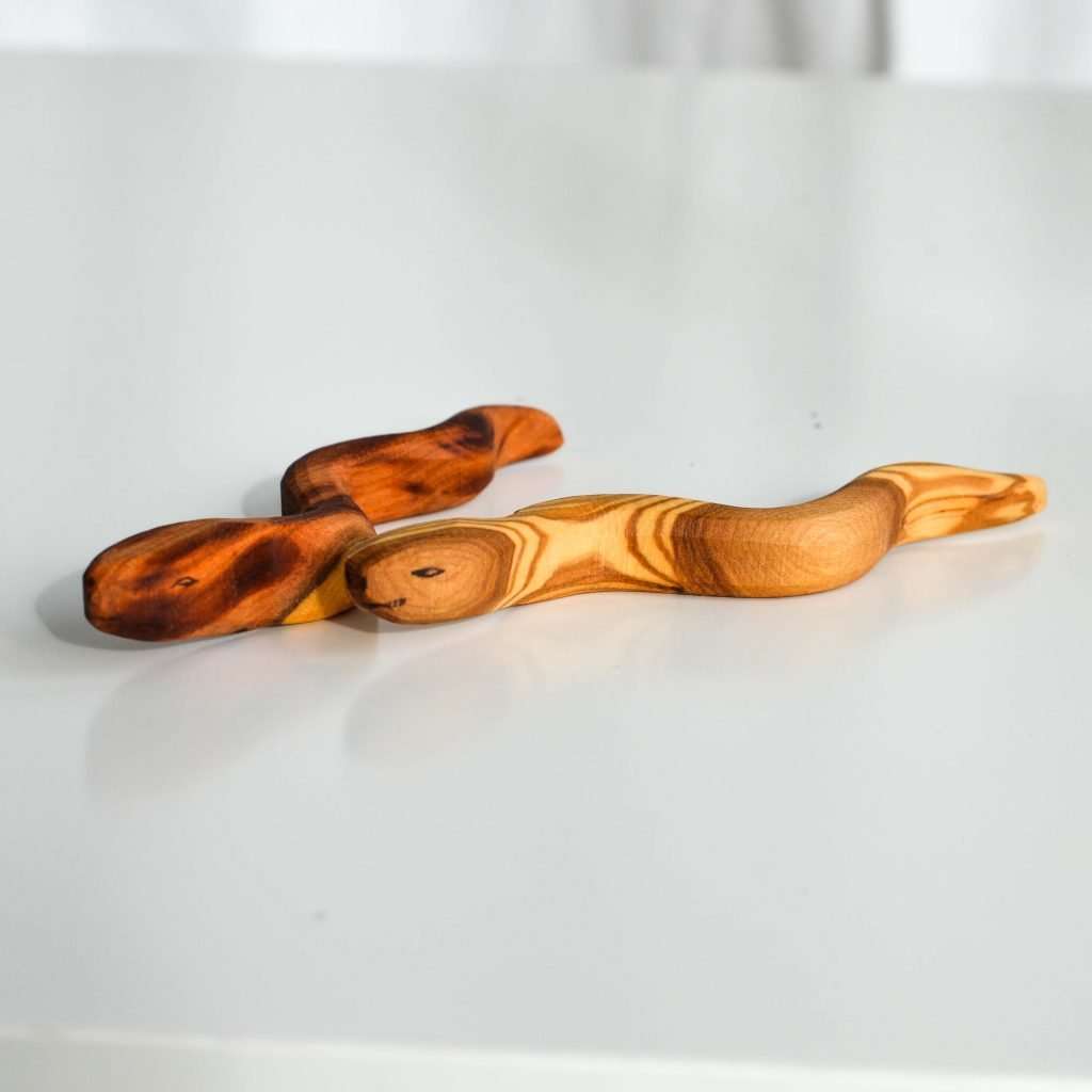 Predan Wooden Snakes