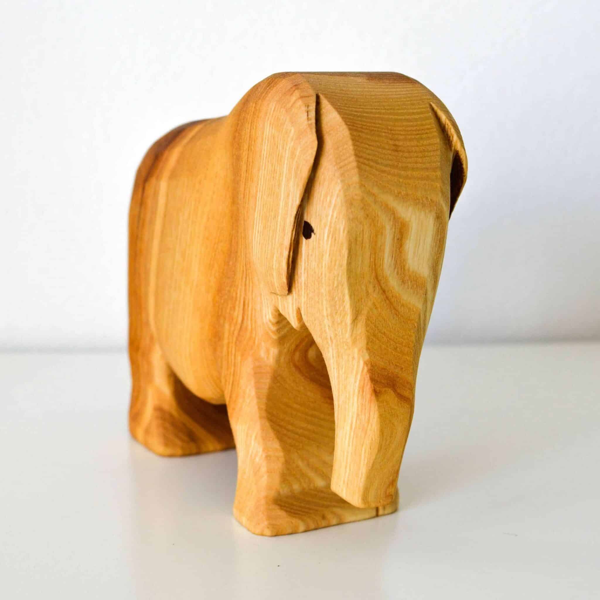 Predan large wooden elephant