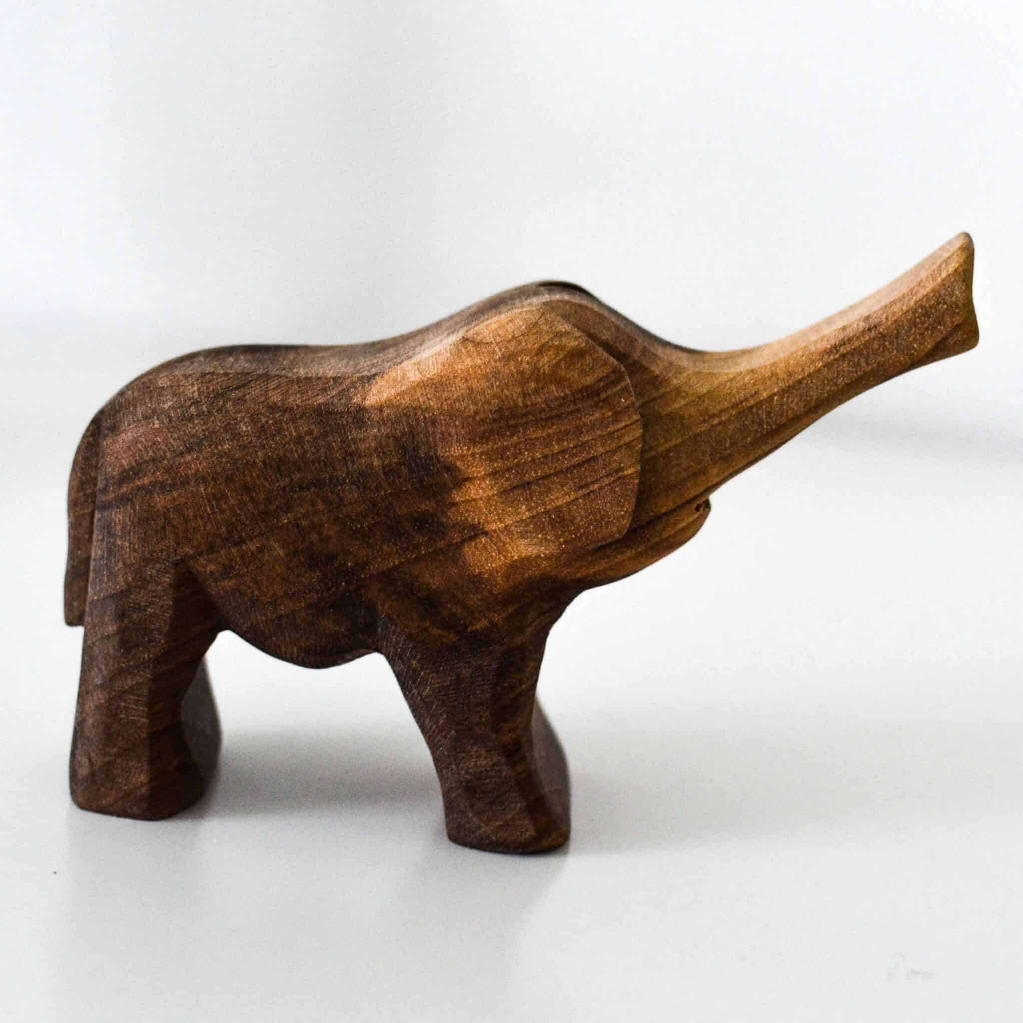 Predan small wooden elephant (trumpeting)