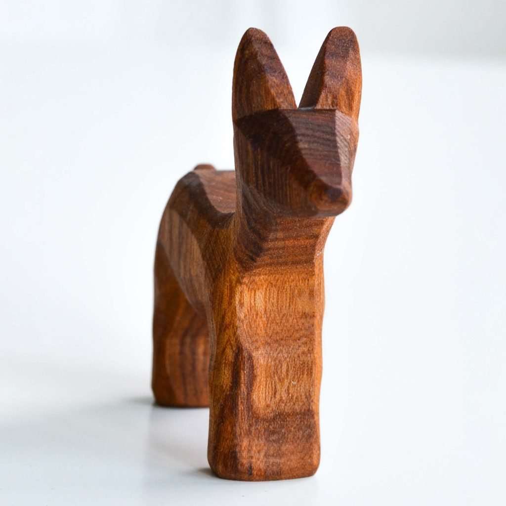 Predan wooden deer (doe)