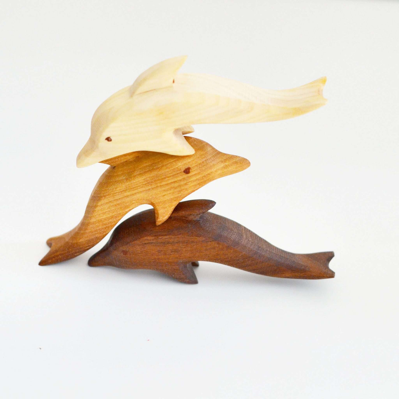 Predan wooden dolphin