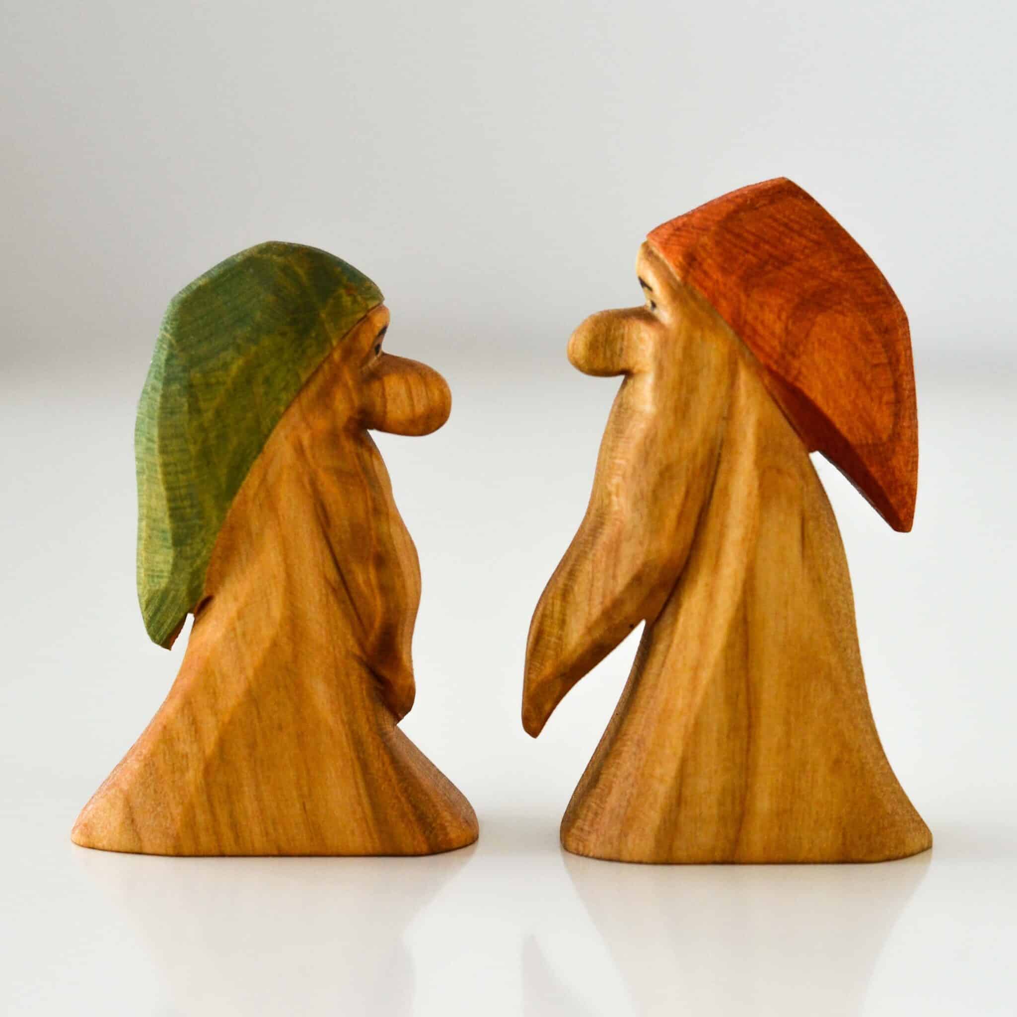 Predan wooden dwarfs