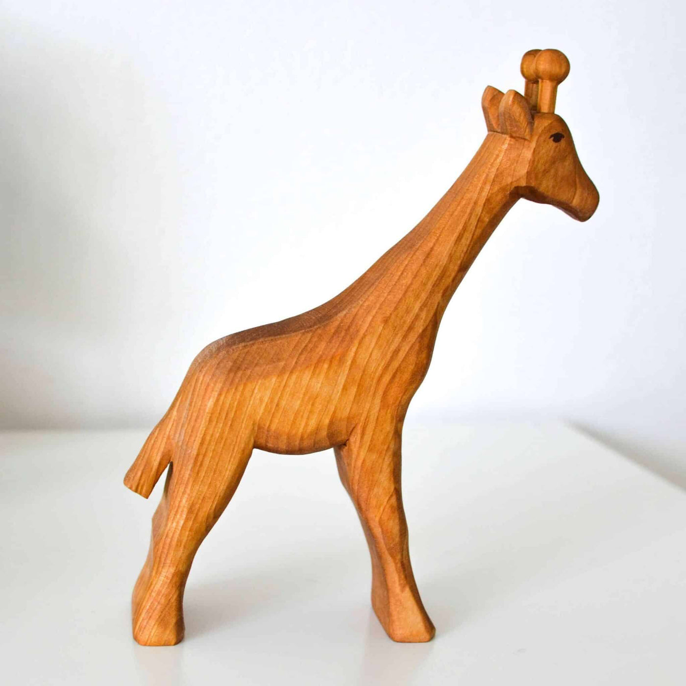 Predan wooden giraffe