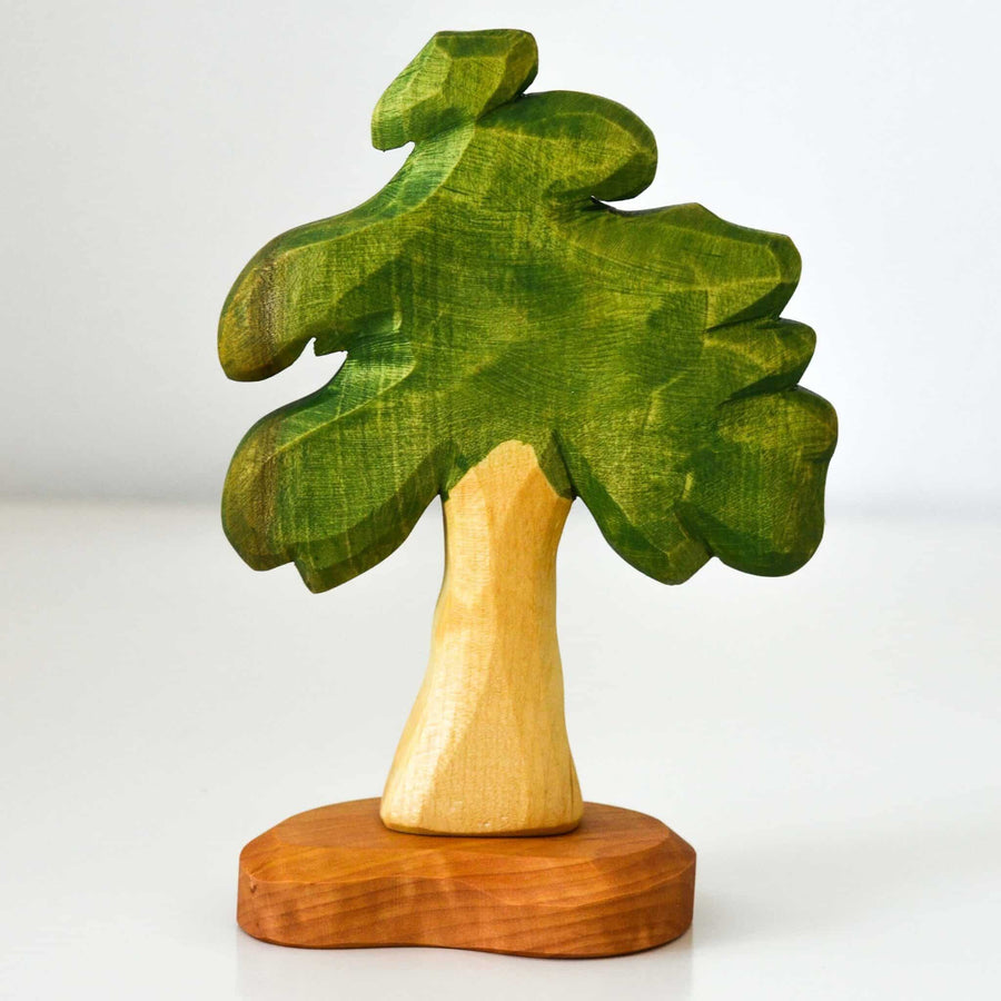 Predan wooden leafy tree