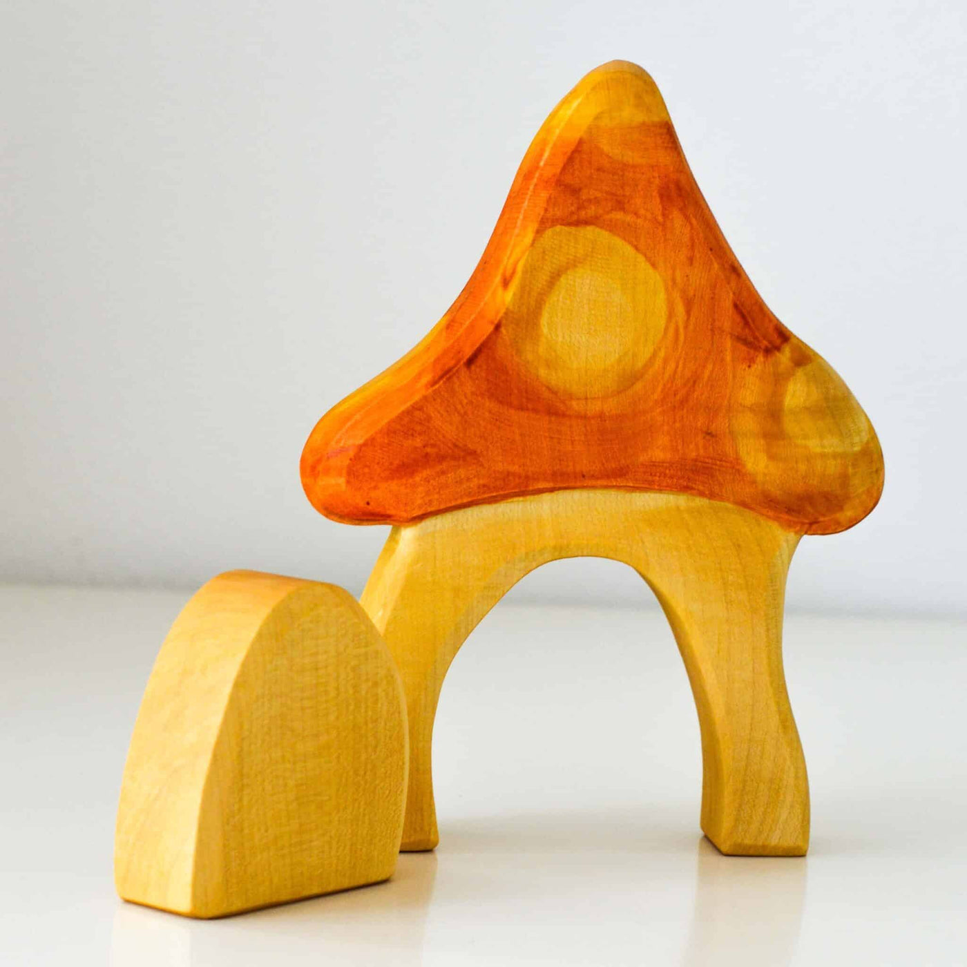 Predan wooden toadstool house