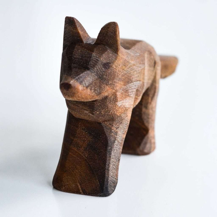 Predan wooden wolf