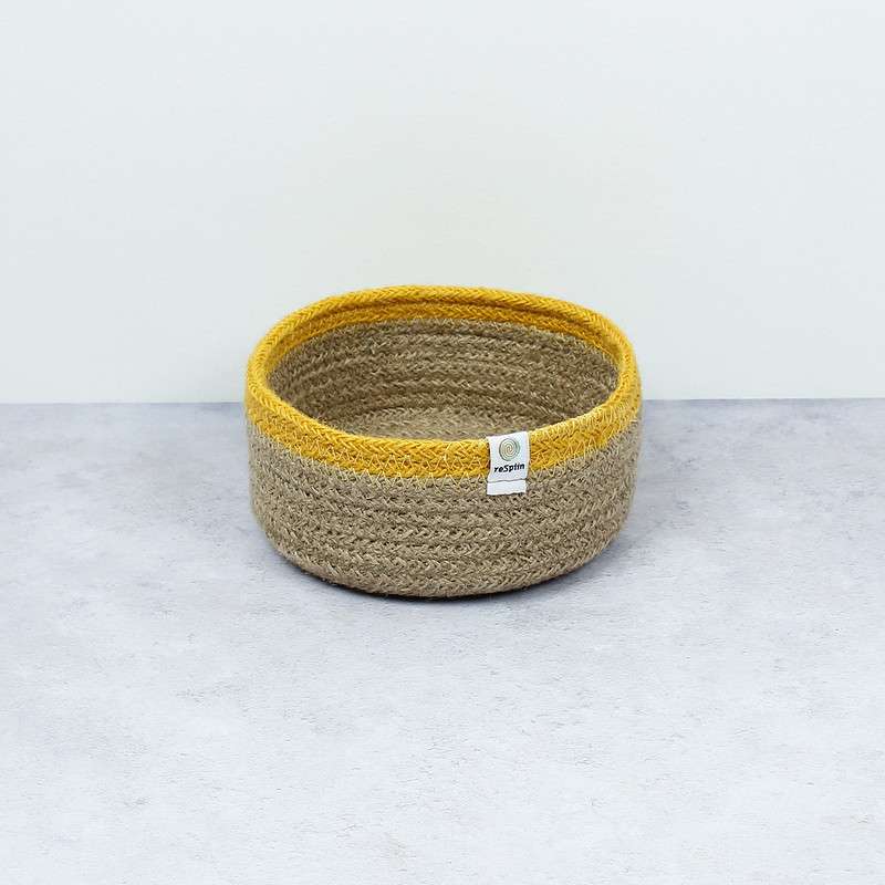 Respiin Shallow Seagrass & Jute Basket - Small - Natural Yellow (1)