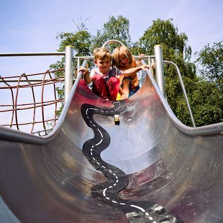 Waytoplay fun in on the slide