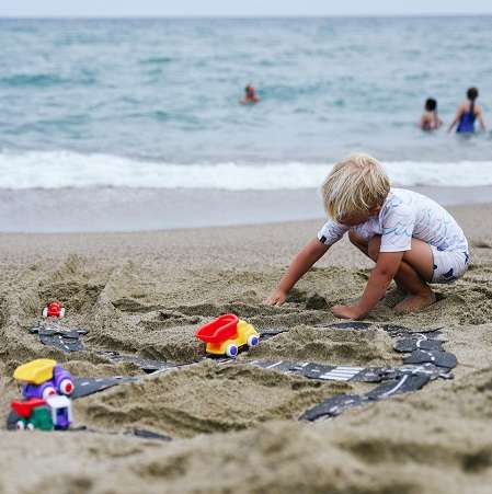 Waytoplay on the beach