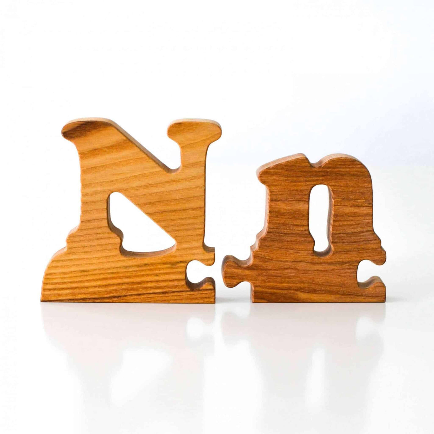 Wooden Frog Puzzle Letters (N,n)